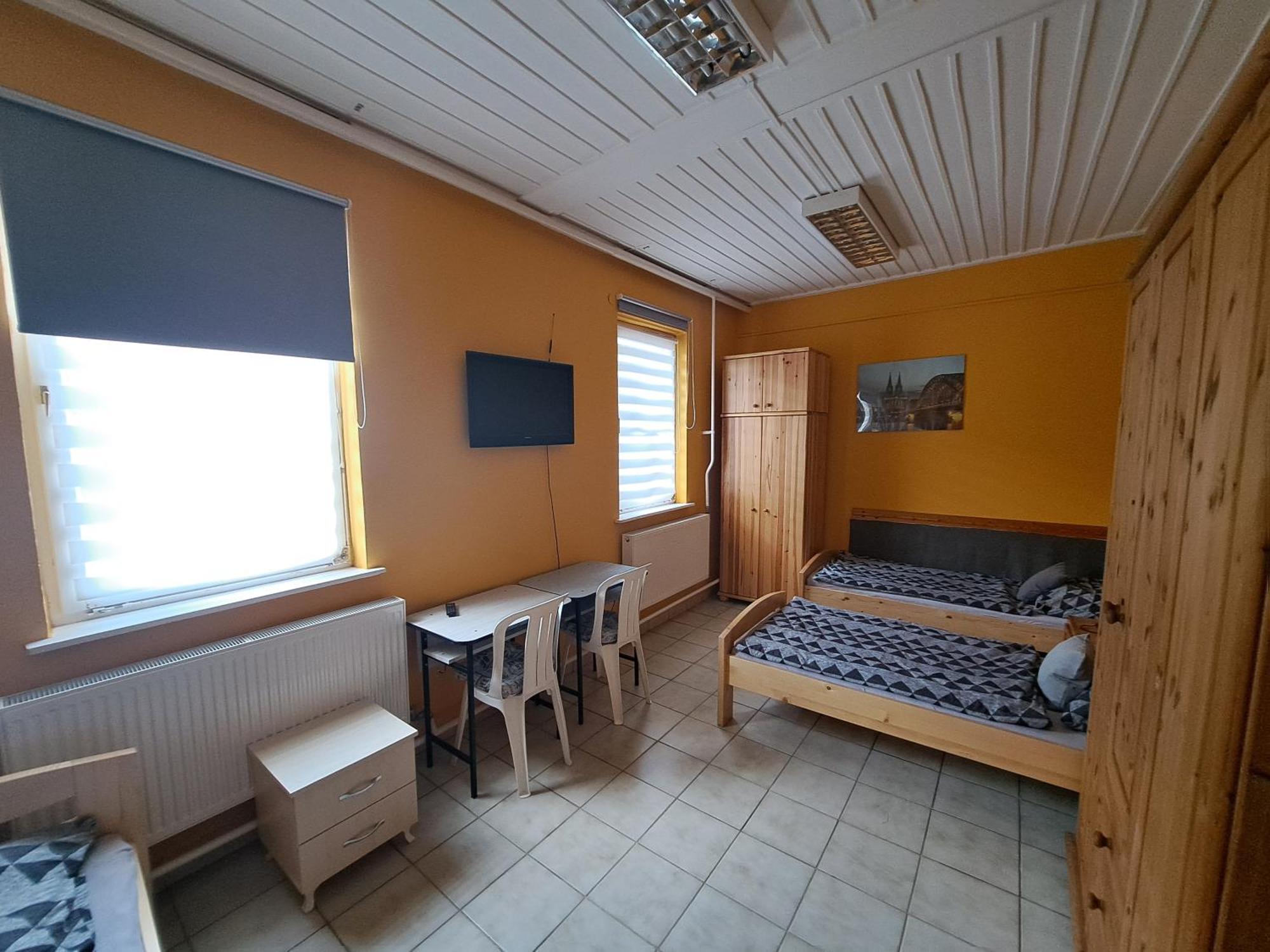 COLLINGO Belvárosi Szállás Kazincbarcika Exterior foto